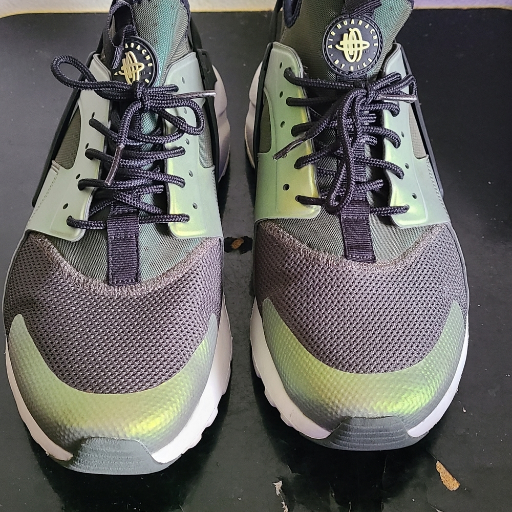 Nike Air Huarache Ultra SE